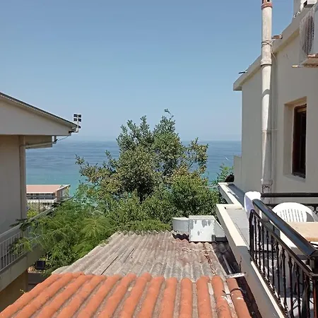 Gr Sea View