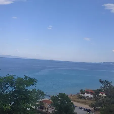 Gr Sea View ゲストハウス